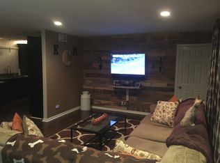 784 W Nippersink Rd, Round Lake, IL 60073