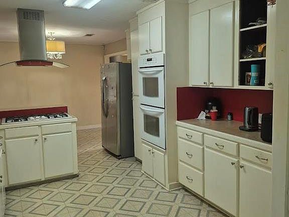4th image of 1712 Magnolia Dr