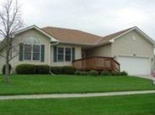 1113 N 28th St, Blair, NE 68008