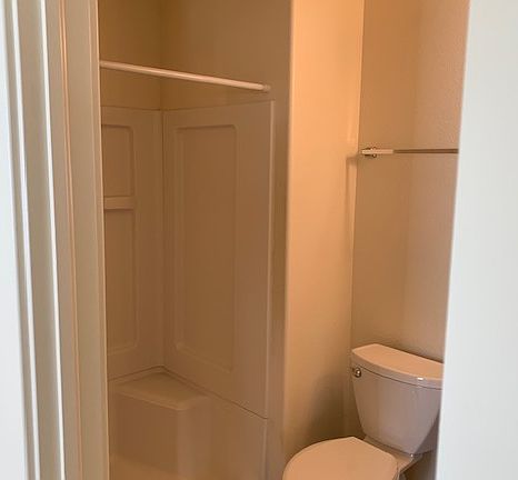 4th image of 662 E 180 N #Basement