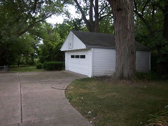 concrete driveway