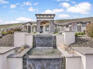 1412 Meadow Hills Dr, Richland, WA 99352