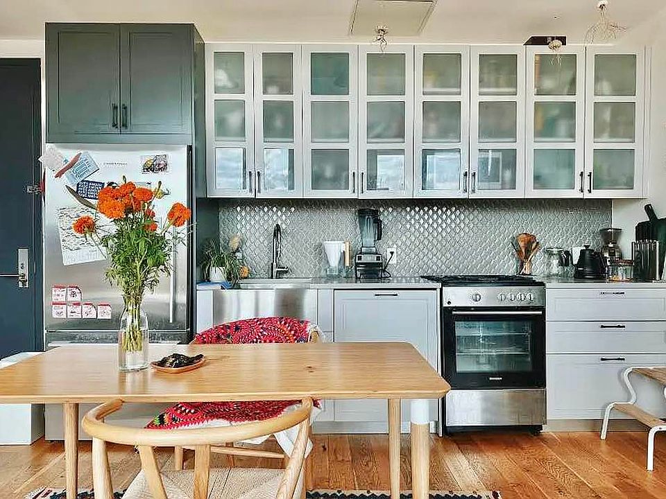1st image of 10 Montieth St APT 428