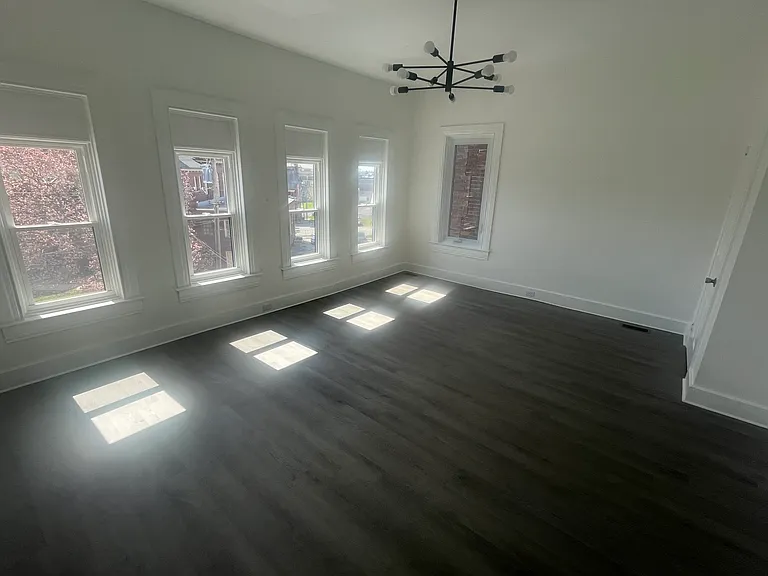 19 Carlisle Ave #2 — Photo 16