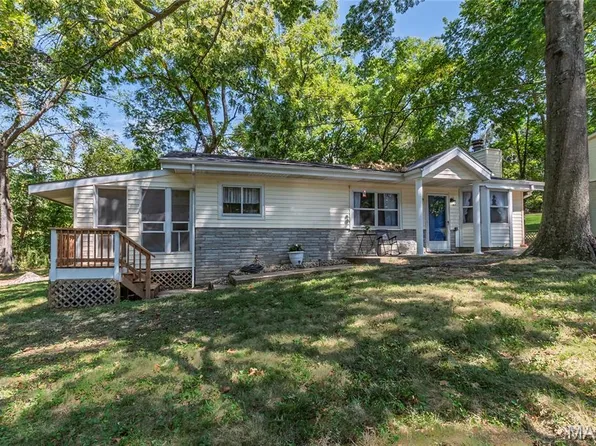 4291 Lakeview Dr, Hillsboro, MO 63050