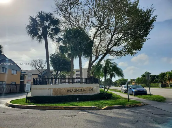 7423 SW 152nd Ave, Miami, FL