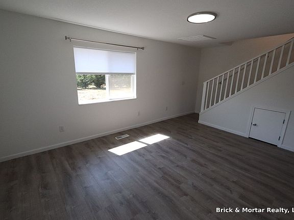 4th image of 9384 Golf Club Rd SE