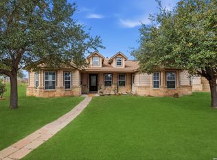 370 ALBERTS LN, Somerset, TX 78069