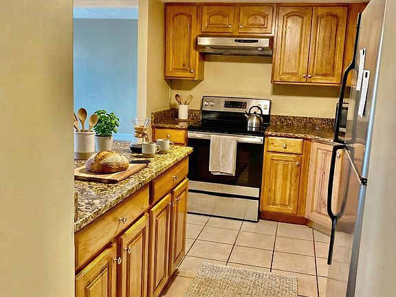 4th image of 83 Brainerd Rd #316
