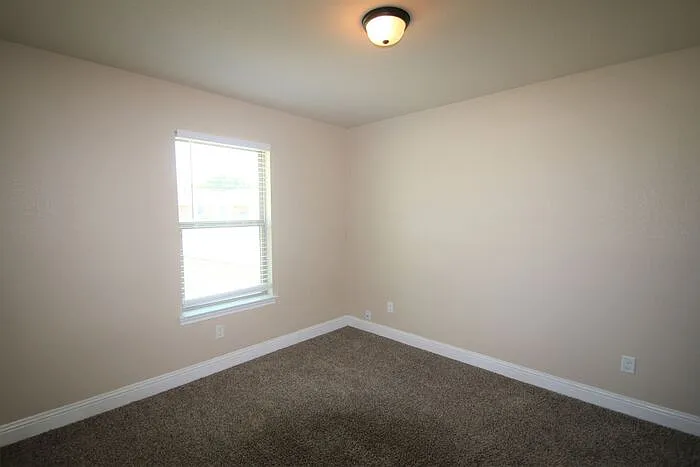131 Sunburst Ct — Photo 14