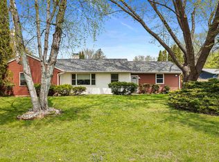 2005 E Ridge Rd, Beloit, WI 53511