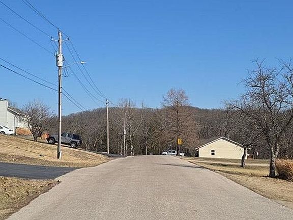 5th image of 1802 Deer Run Trl