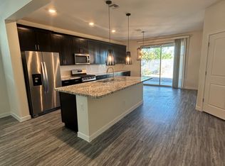 4240 W Crossflower Ave, San Tan Valley, AZ 85142