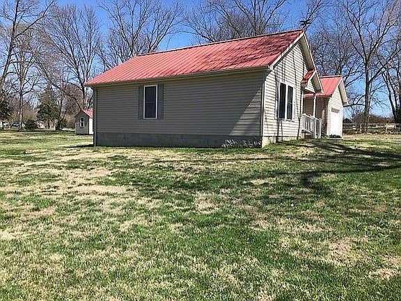 3rd image of 8516 Old Blairsville Rd