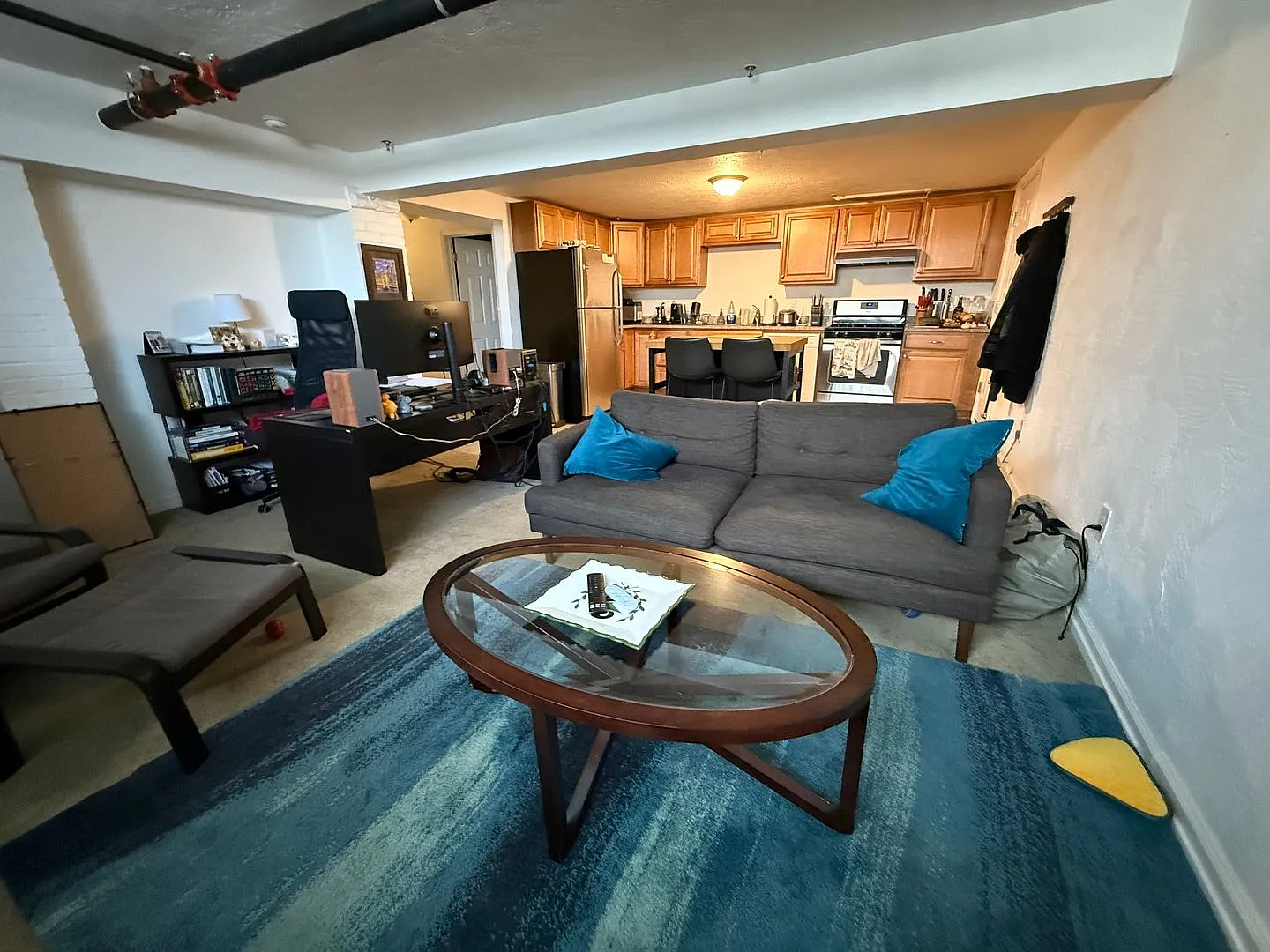 200 Gross Street — Photo 4