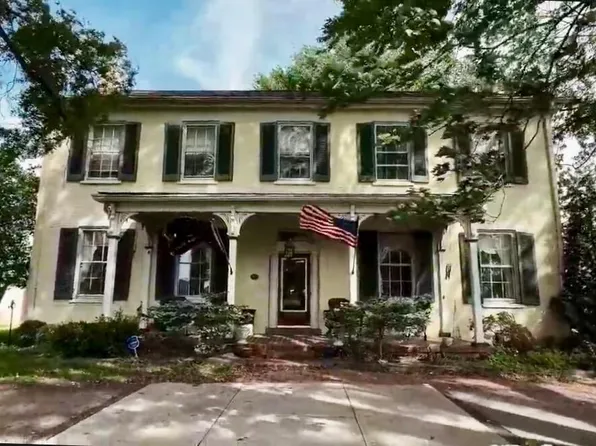 7812 E Bend Rd, Burlington, KY 41005