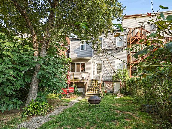 3rd image of 223 Palisade Ave #1