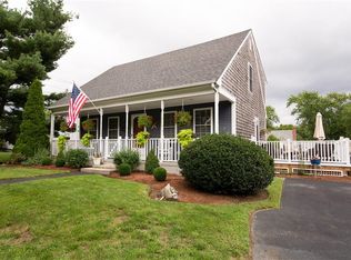 1104 Hope St, Bristol, RI 02809