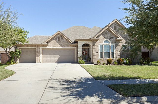 1st image of 3607 Grand Canal Dr