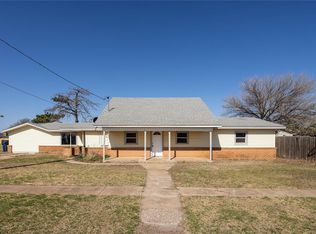 207 N Reimer St, Corn, OK 73024