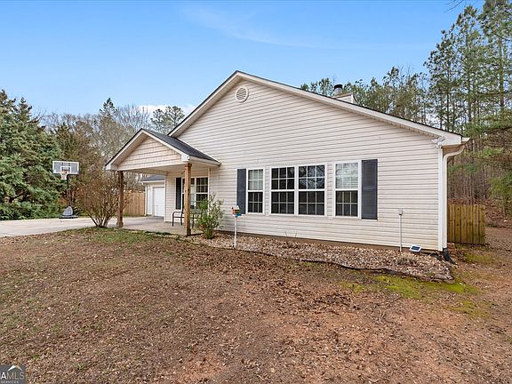 4th image of 1041 Wagers Mill Rd