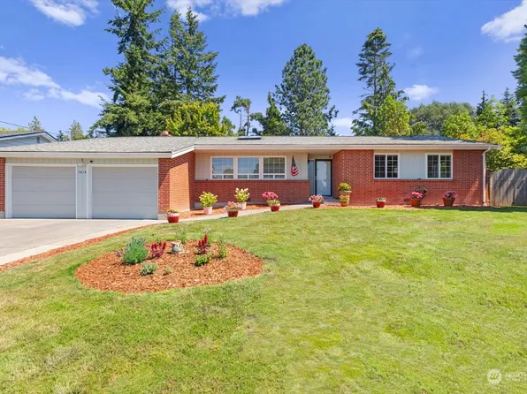 7615 48th Avenue W, Mukilteo, WA 98275