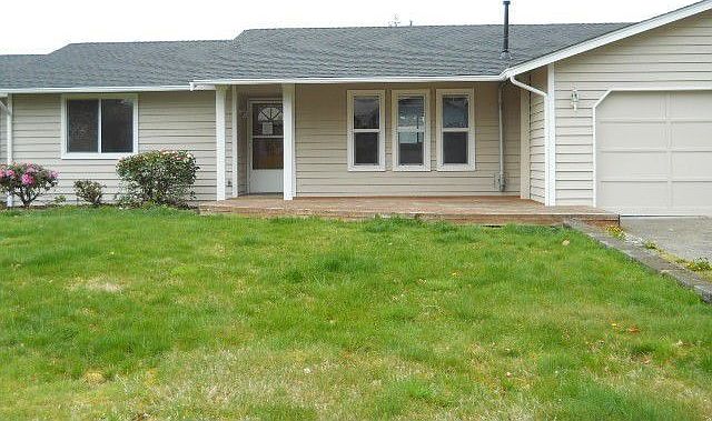 1st image of 12112 221st Avenue Ct E