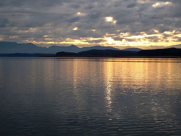 Sunset from boat at lot.