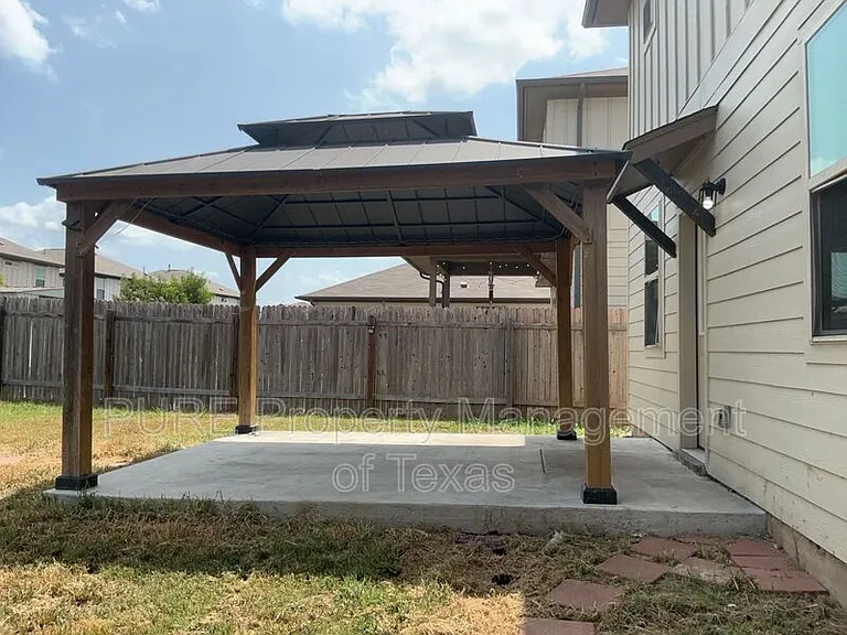 161 Nogalito Way — Photo 43