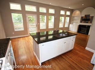 2755 124th Ave SE, Bellevue, WA 98005