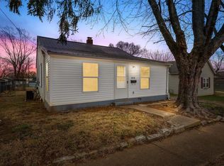 204 S Vandervoot St, Desloge, MO 63601