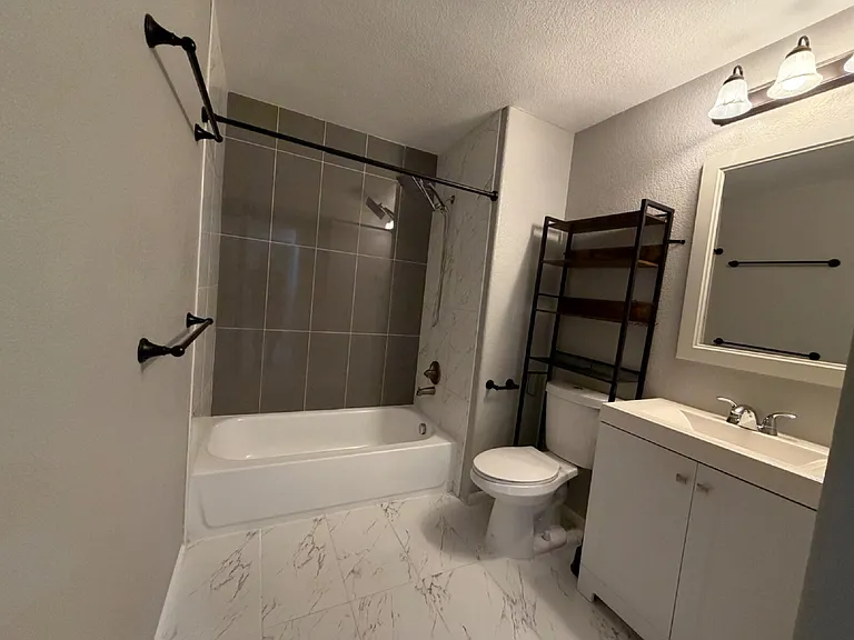 7874 S Kittredge Cir — Photo 13
