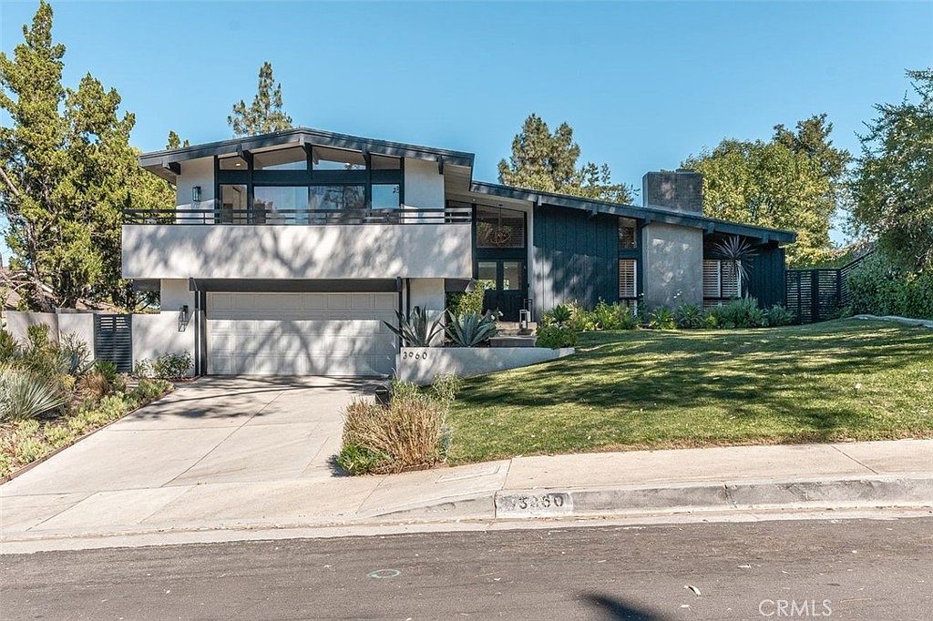 3960 Ellenita Ave