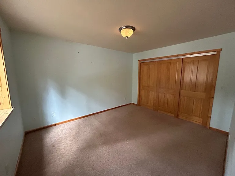 1513 Crystal Air Dr — Photo 12