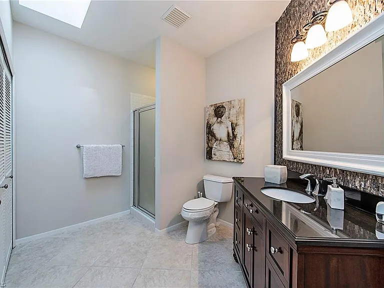 26850 Wedgewood Dr #202 — Photo 11