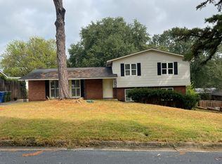 2221 Leeds Dr, Columbus, GA 31904