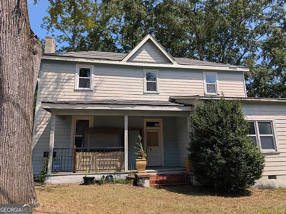 5th image of 746 Greenwood St