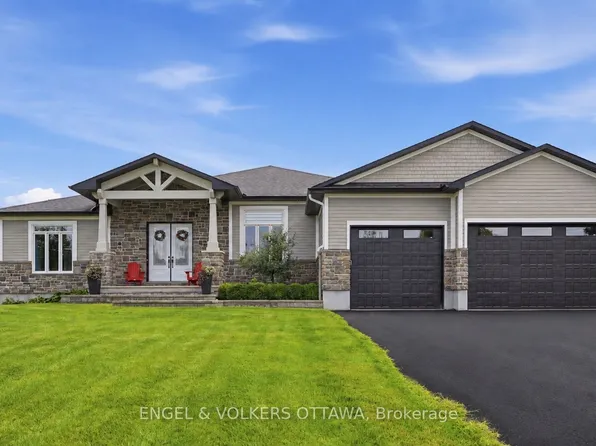 1914 Cedarlakes Way, Ottawa, ON K4P 0E4