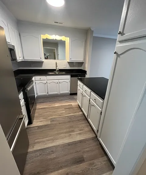 700 Battleground Villa Ct #8 — Photo 6