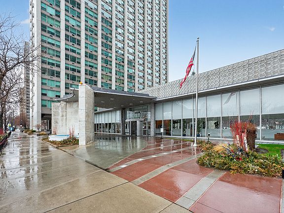 2nd image of 3600 N Lake Shore Dr APT 1120