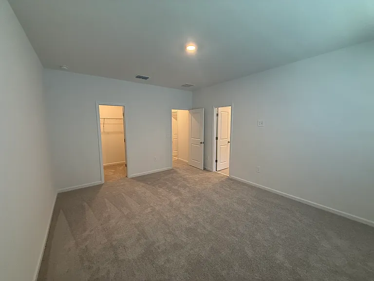 3151 Kurtz Ter — Photo 11