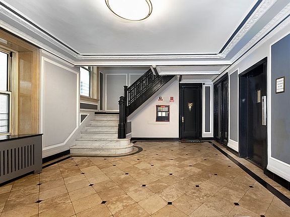 2nd image of 251 W 98th St Floor Penthouse