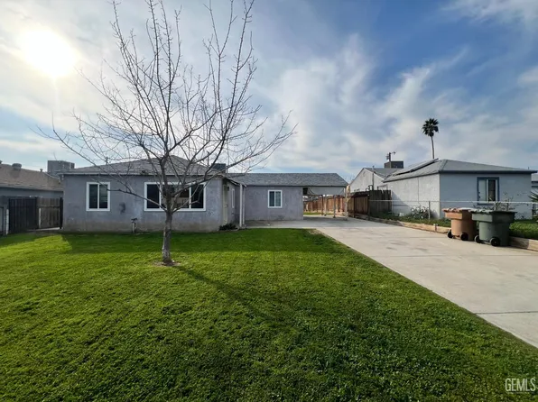 1404 Pike St, Bakersfield, CA 93306