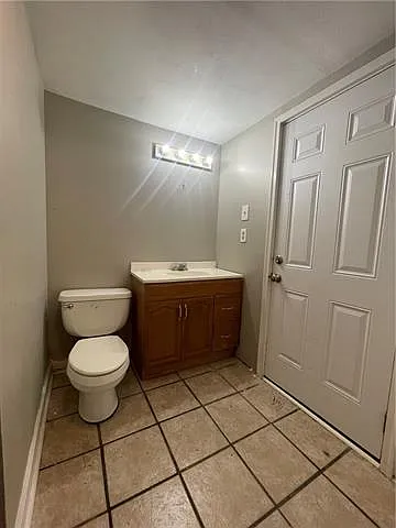 195 Ravan Ave — Photo 12