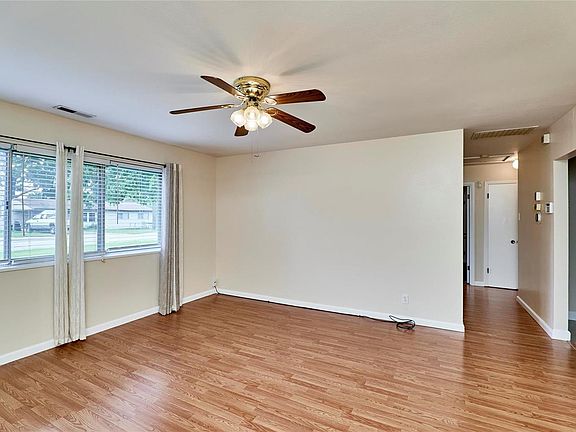 5th image of 4411 Dothan Dr
