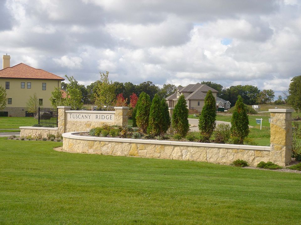 2nd image of Tuscany Ln