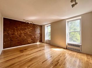 255A Clifton Pl #3, Brooklyn, NY 11216