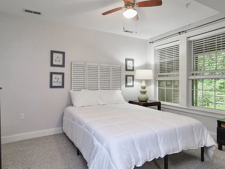 bonus room/flex room