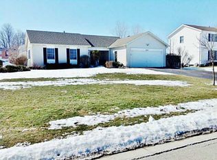 957 Dibbles Trl, Webster, NY 14580