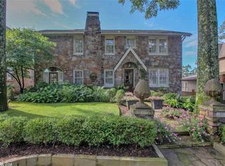 5327 Sherwood Rd, Little Rock, AR 72207